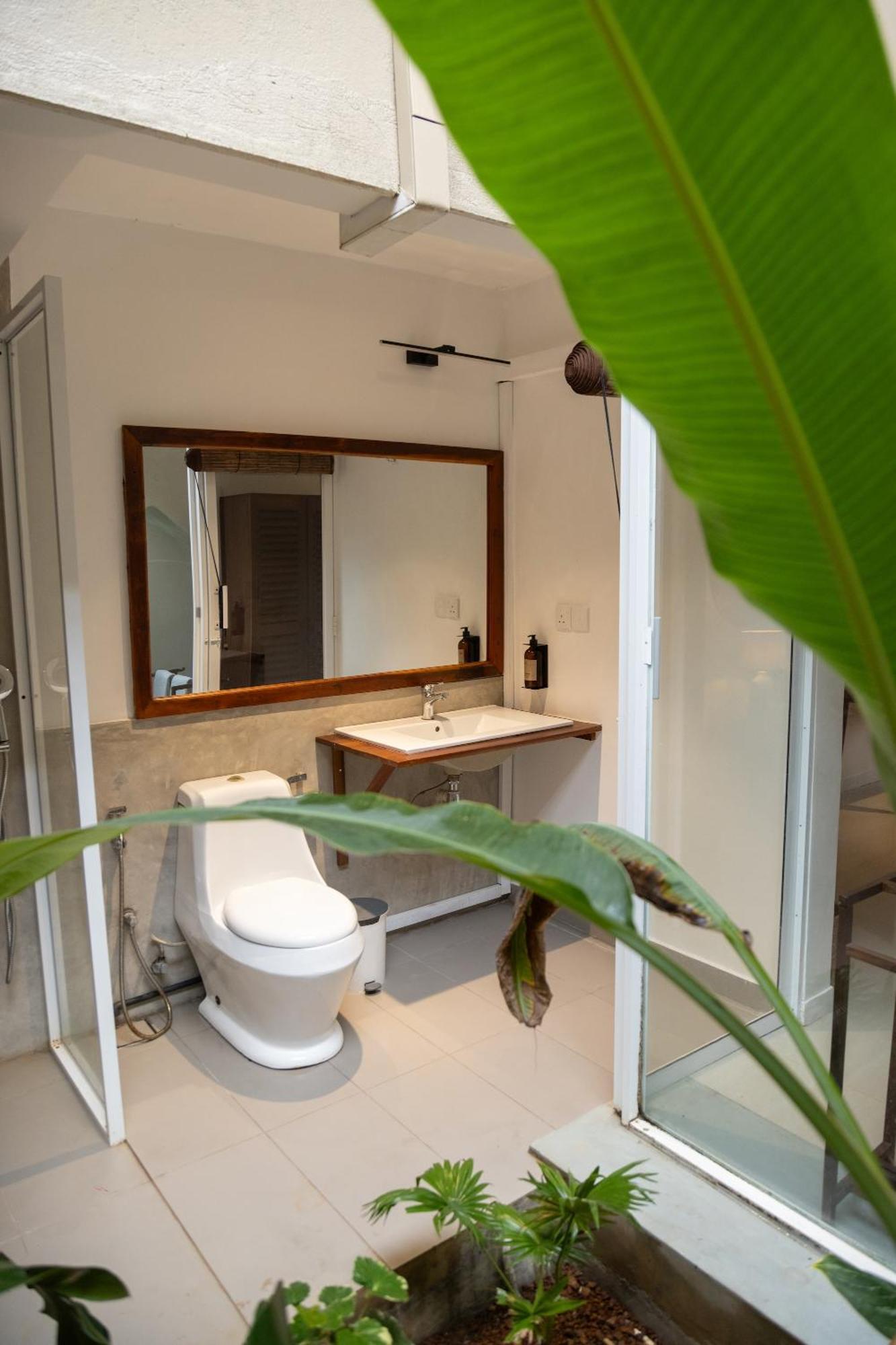 Neevana Hotel Hikkaduwa Rom bilde